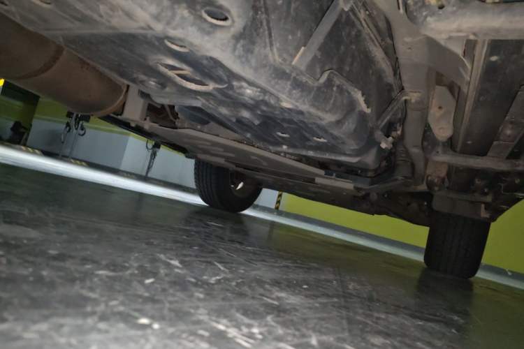Used Mitsubishi Pajero 2019 V97 3.8L 5-Door GLS Sunroof Dual Differential – Middle East Chassis Rear Right