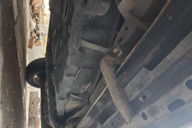 Used Mitsubishi Pajero  Chassis Rear Right