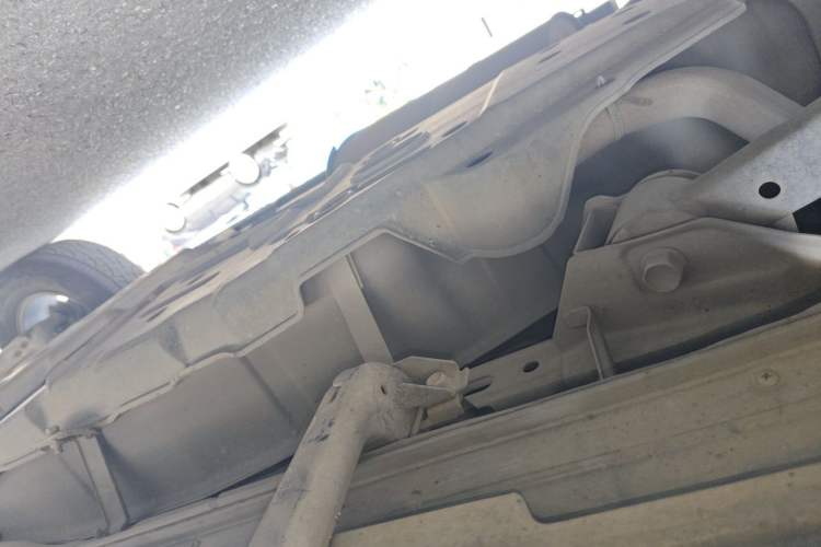 Used Mitsubishi Pajero 2019 3.0L Automatic Comfort Edition Chassis Rear Right