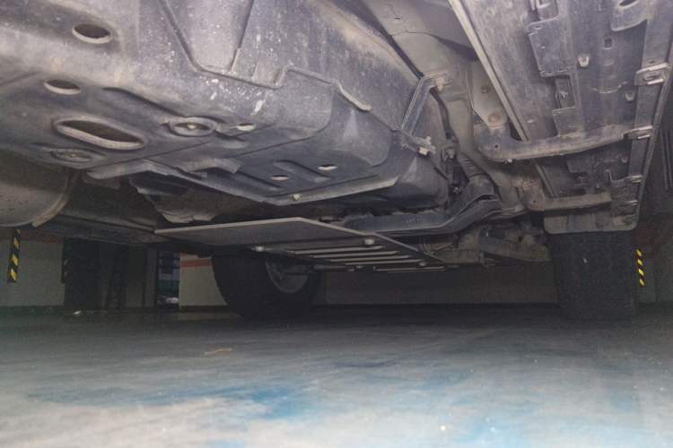 Used Mitsubishi Pajero 2019 3.0L Automatic Comfort Edition Chassis Rear Right