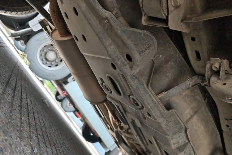 Used Mitsubishi Pajero  Chassis Rear Right