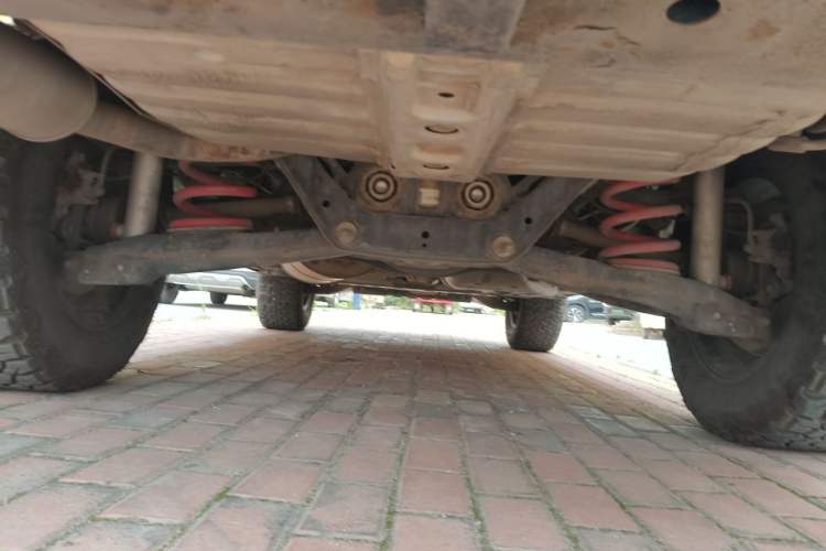 Used Mitsubishi Pajero  Chassis Rear