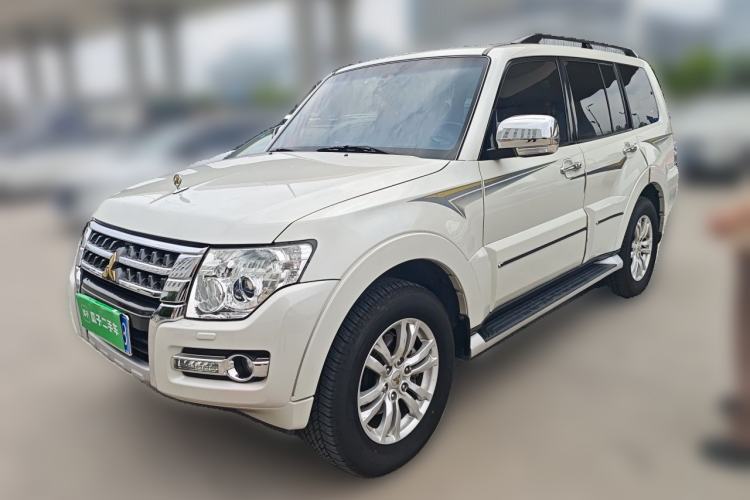 Used Mitsubishi Pajero 2019 V97 3.8L 5-Door GLS Sunroof Dual Differential – Middle East Guazi used car, China used car export, Used car for sale, Used cars, Cheapest cars for sale