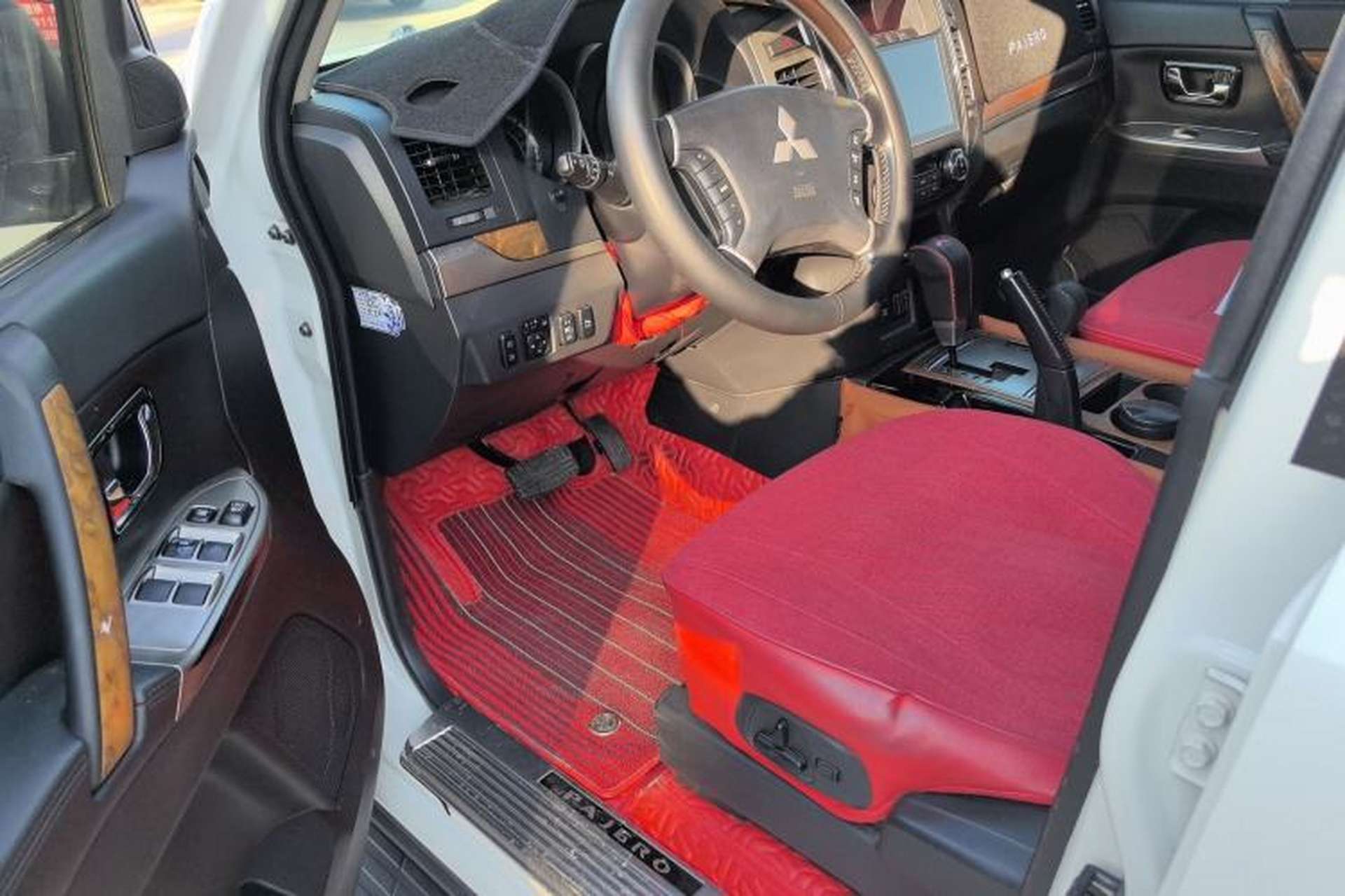 Used Mitsubishi Pajero 2019 3.0L Automatic Prestige Edition Driver Seat