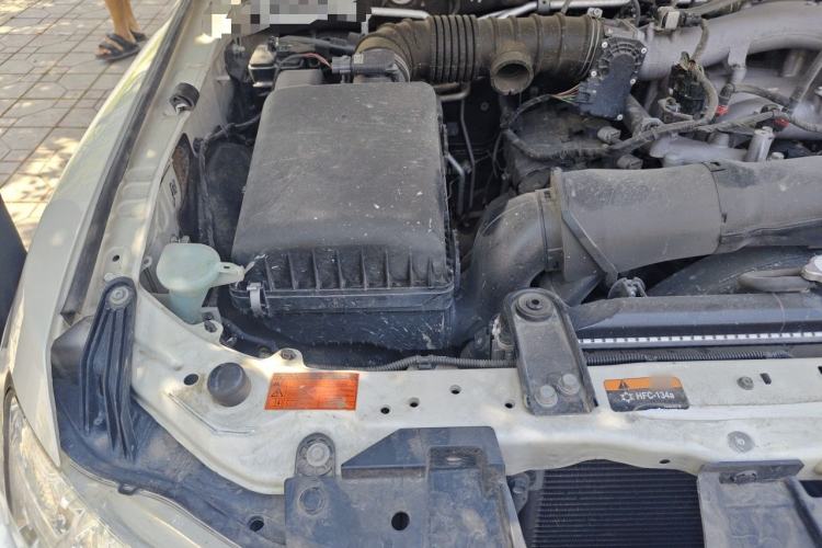 Used Mitsubishi Pajero 2019 3.0L Automatic Comfort Edition Engine Bay Right