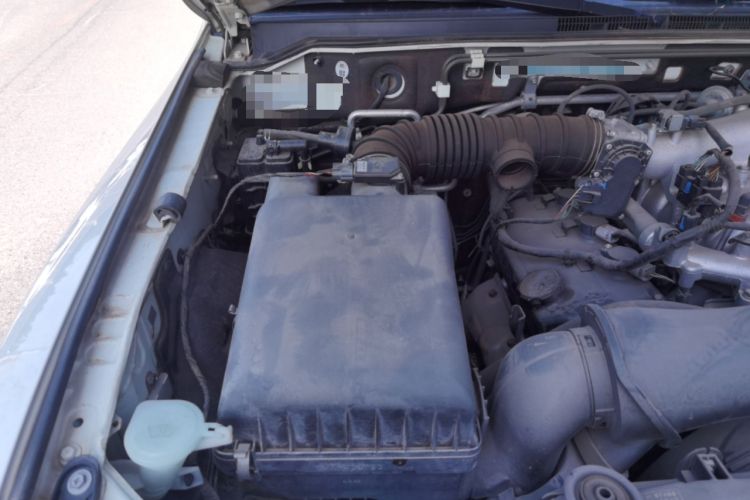 Used Mitsubishi Pajero 2019 3.0L Automatic Comfort Edition Engine Bay Right