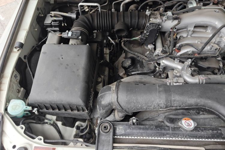Used Mitsubishi Pajero 2019 3.0L Automatic Standard Edition Engine Bay Right