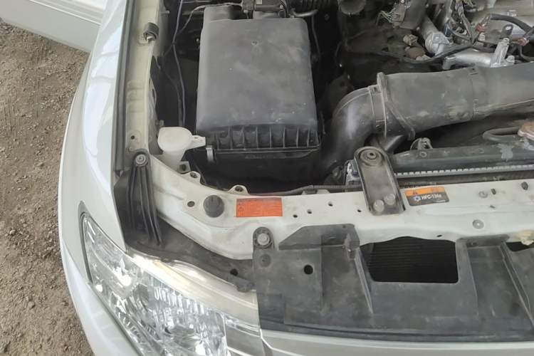 Used Mitsubishi Pajero 2019 3.0L Automatic Standard Edition Engine Bay Right
