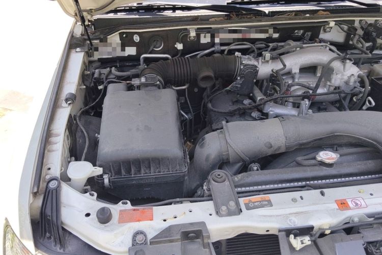 Used Mitsubishi Pajero 2019 3.0L Automatic Luxury Edition Engine Bay Right