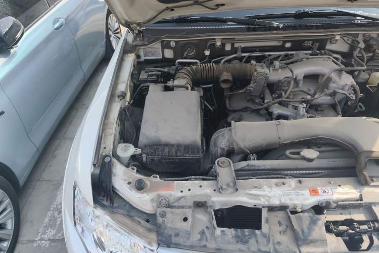 Used Mitsubishi Pajero 2019 3.0L Automatic Standard Edition Engine Bay Right
