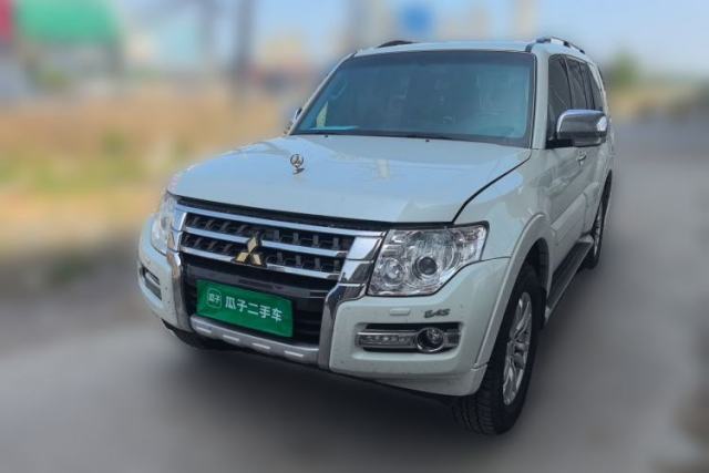 Used Mitsubishi Pajero 