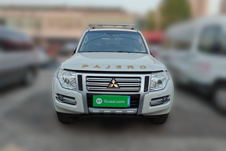 Used Mitsubishi Pajero 2019 3.0L Automatic Prestige Edition Front