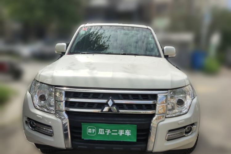 Used Mitsubishi Pajero 2019 3.0L Automatic Standard Edition Front