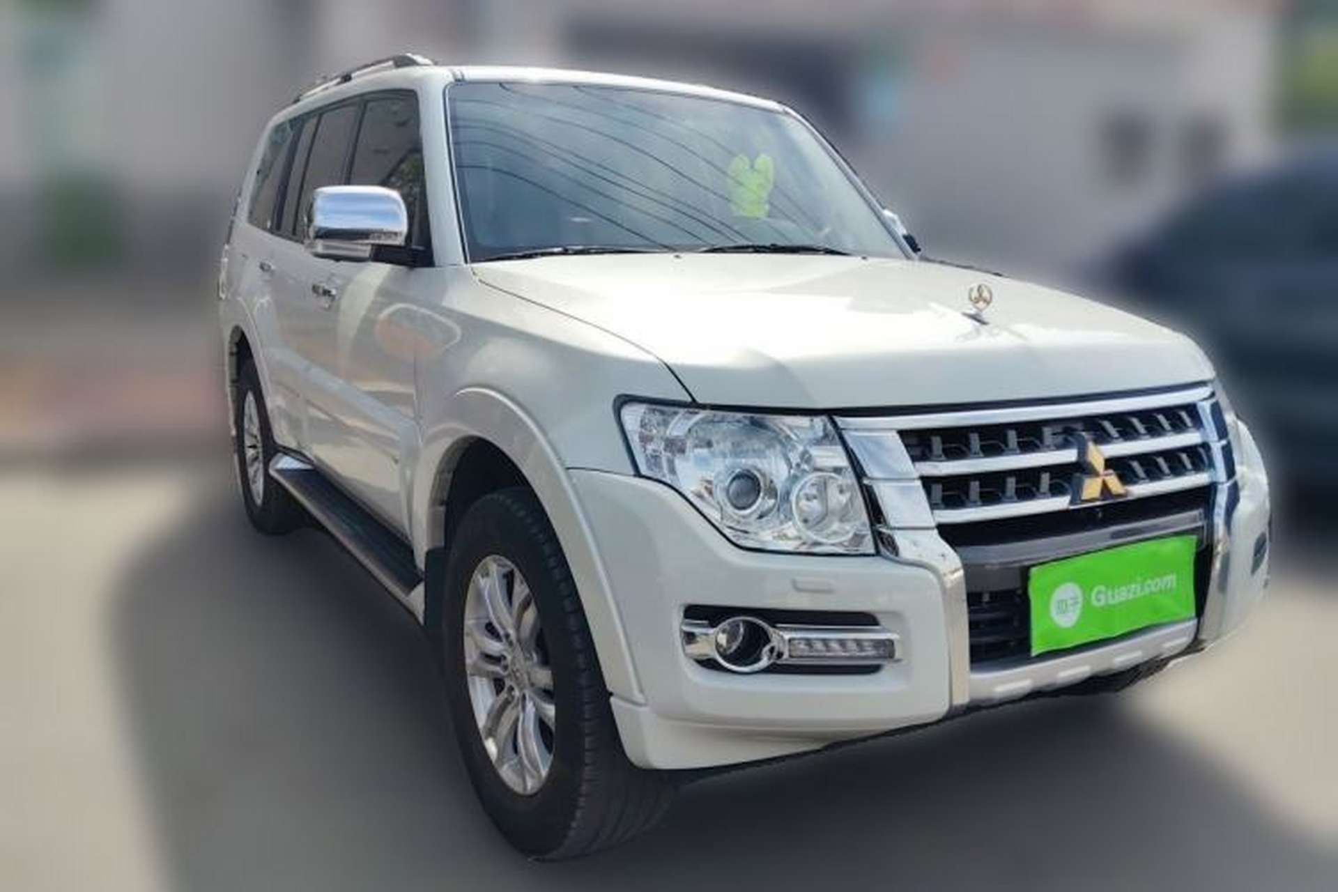 Used Mitsubishi Pajero 2019 V97 3.8L 5-Door GLS Middle East Edition Front Right 45 Deg