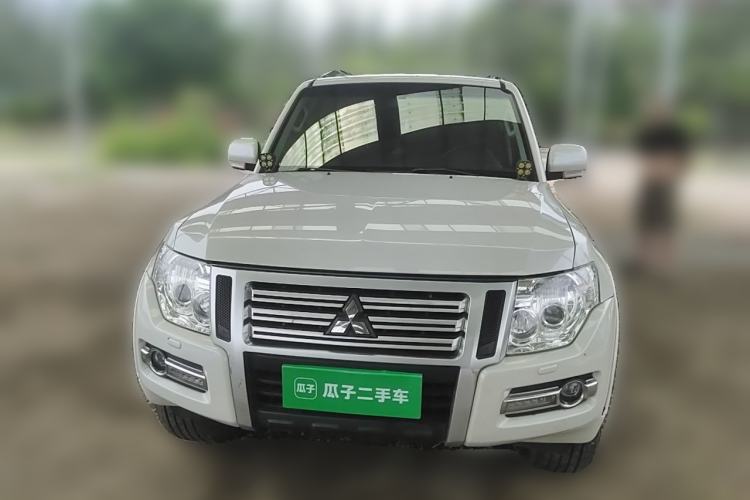 Used Mitsubishi Pajero 2019 3.0L Automatic Standard Edition Front