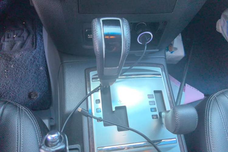 Used Mitsubishi Pajero  Gear Lever