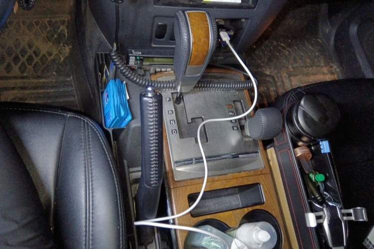 Used Mitsubishi Pajero 2019 3.0L Automatic Comfort Edition Gear Lever
