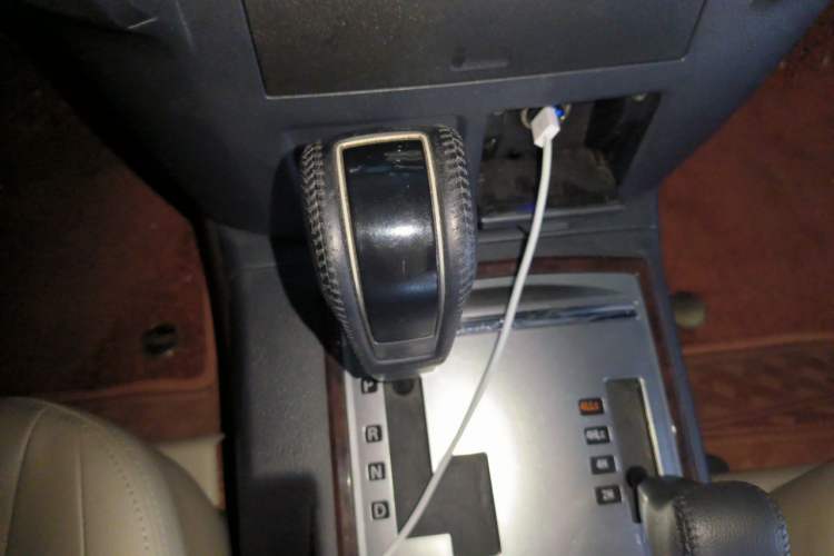 Used Mitsubishi Pajero  Gear Lever