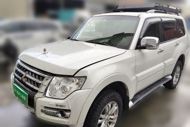 Used Mitsubishi Pajero 2019 V97 3.8L 5-Door GLS Sunroof Dual Differential – Middle East