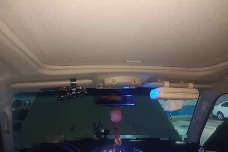 Used Mitsubishi Pajero 2019 3.0L Automatic Comfort Edition Headliner