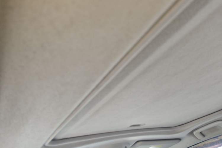 Used Mitsubishi Pajero 2019 3.0L Automatic Comfort Edition Headliner