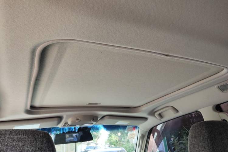 Used Mitsubishi Pajero 2019 3.0L Automatic Standard Edition Headliner