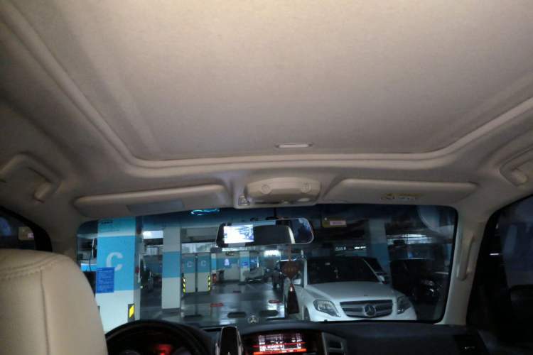 Used Mitsubishi Pajero  Headliner
