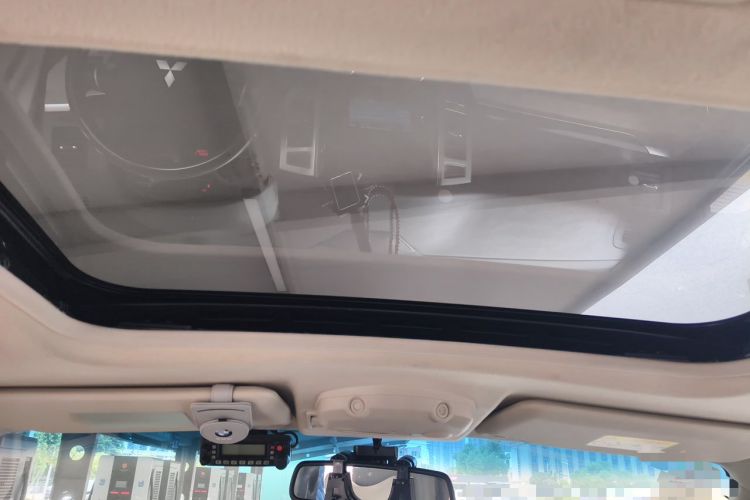 Used Mitsubishi Pajero  Headliner