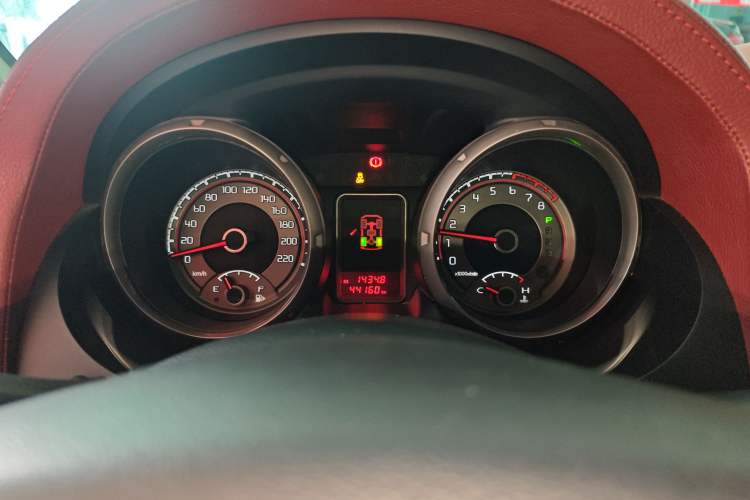 Used Mitsubishi Pajero 2019 3.0L Automatic Standard Edition Instrument Cluster