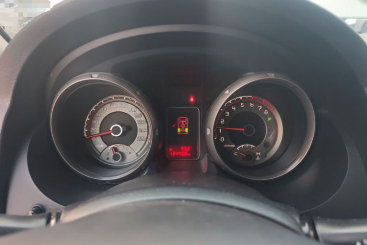 Used Mitsubishi Pajero  Instrument Cluster