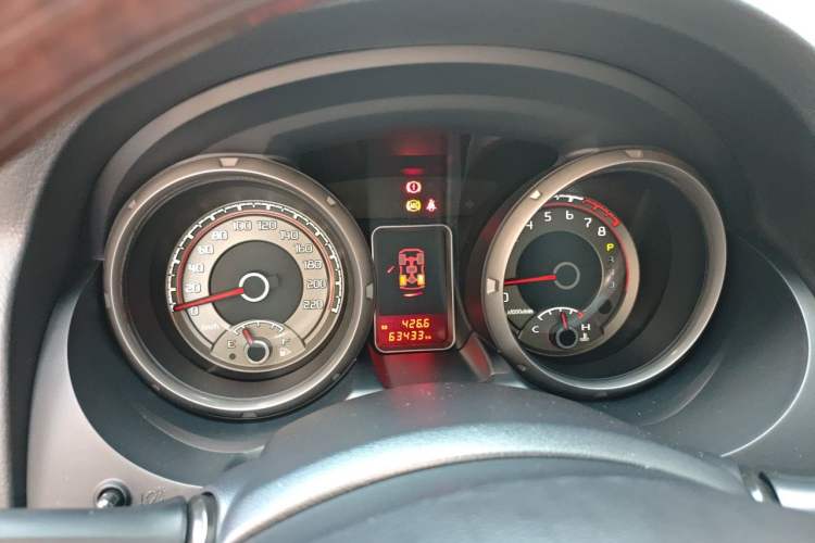 Used Mitsubishi Pajero 2019 V97 3.8L 5-Door GLS Middle East Edition Instrument Cluster