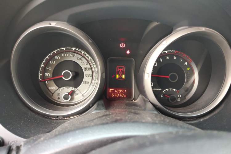 Used Mitsubishi Pajero 2019 3.0L Automatic Standard Edition Instrument Cluster