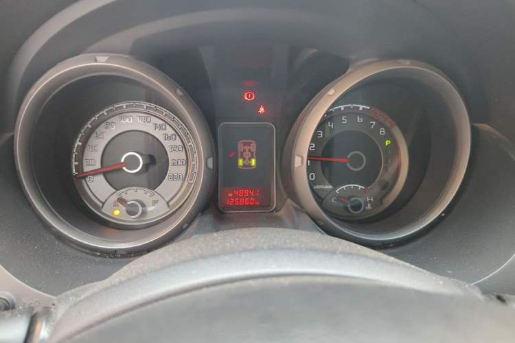 Used Mitsubishi Pajero  Instrument Cluster