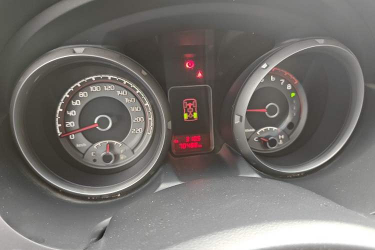 Used Mitsubishi Pajero 2019 3.0L Automatic Standard Edition Instrument Cluster