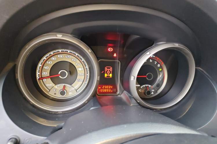 Used Mitsubishi Pajero  Instrument Cluster