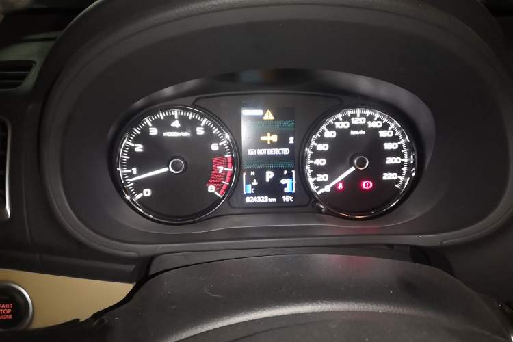 Used Mitsubishi Pajero 2019 3.0L Automatic Standard Edition Instrument Cluster