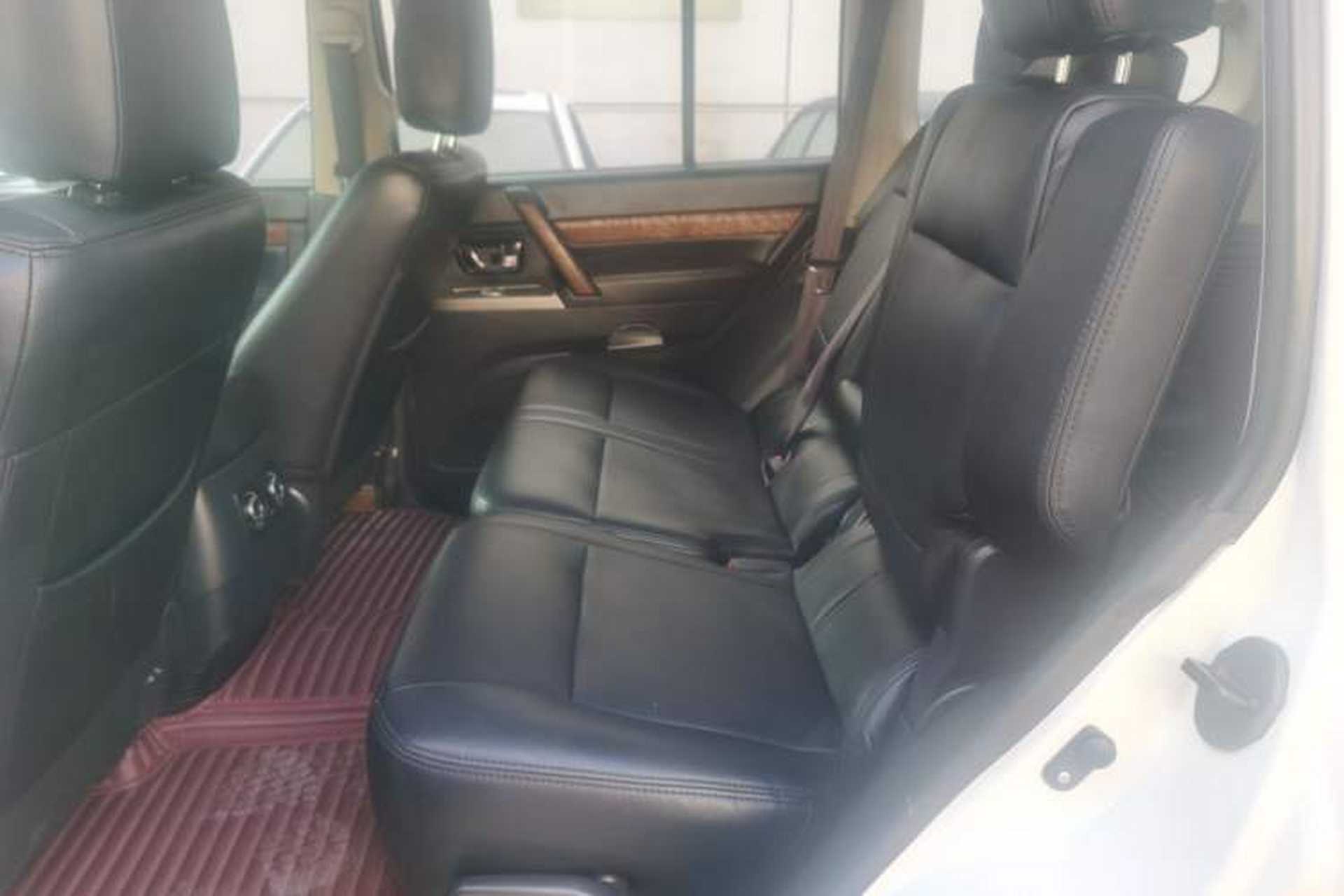 Used Mitsubishi Pajero 2019 3.0L Automatic Standard Edition Interior 1