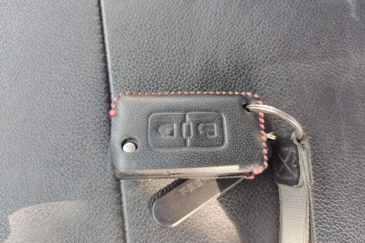 Used Mitsubishi Pajero 2019 3.0L Automatic Luxury Edition Interior 1