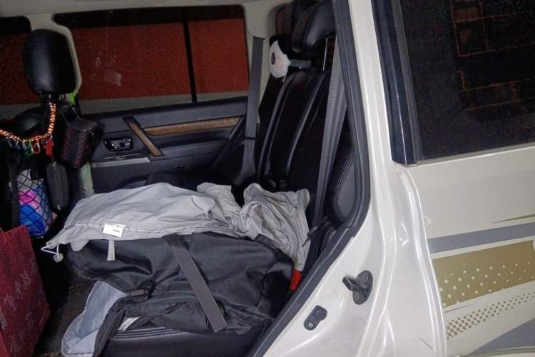 Used Mitsubishi Pajero 2019 3.0L Automatic Comfort Edition Left Rear Seat