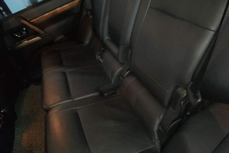 Used Mitsubishi Pajero 2019 3.0L Automatic Luxury Edition Left Rear Seat