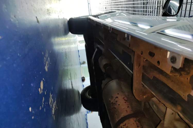 Used Mitsubishi Pajero 2019 3.0L Automatic Luxury Edition Left Side Sill
