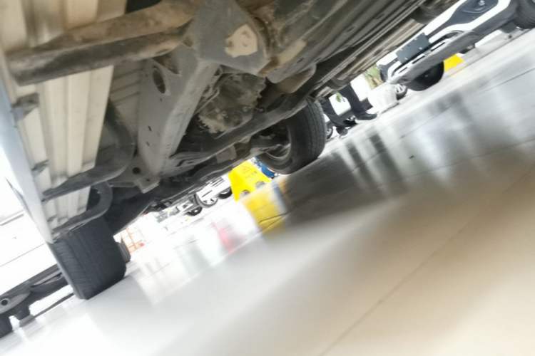 Used Mitsubishi Pajero 2019 3.0L Automatic Standard Edition Left Side Sill