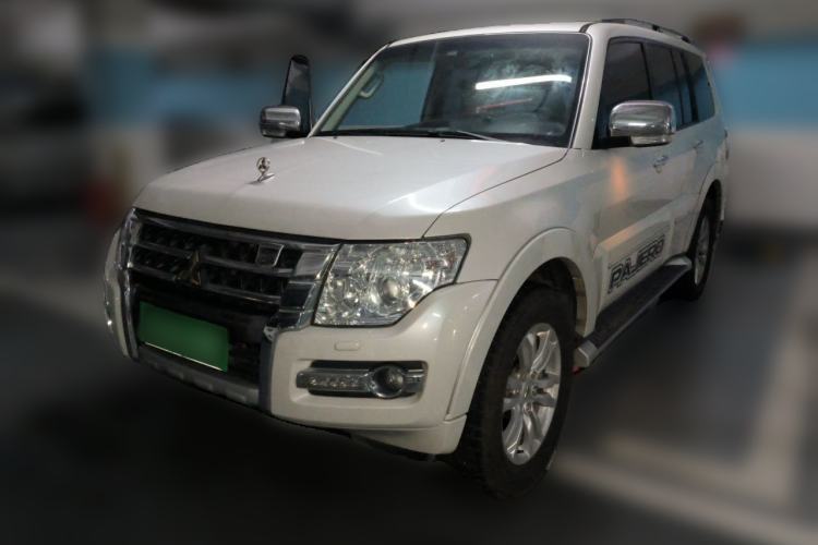 Used Mitsubishi Pajero Pajero 3.8L Automatic Gasoline 7-Seater (Parallel Import) Guazi used car, China used car export, Used car for sale, Used cars, Cheapest cars for sale