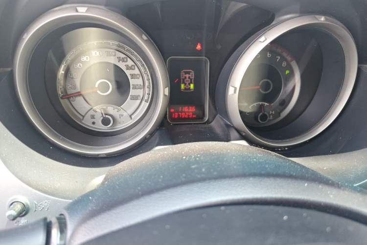 Used Mitsubishi Pajero 2019 3.0L Automatic Comfort Edition Odometer Close Up