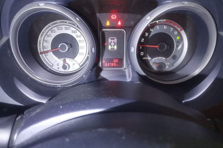 Used Mitsubishi Pajero 2019 3.0L Automatic Standard Edition Odometer Close Up