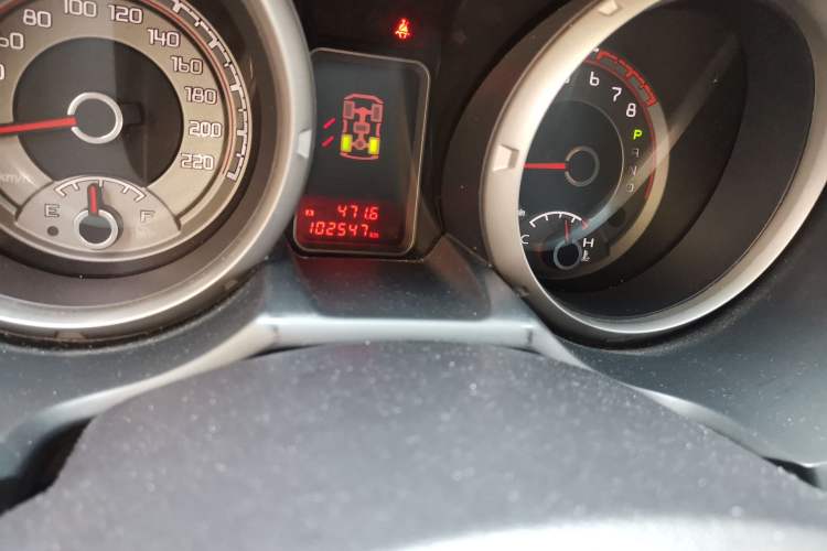 Used Mitsubishi Pajero 2019 3.0L Automatic Prestige Edition Odometer Close Up