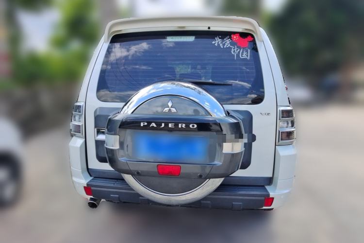 Used Mitsubishi Pajero 2019 3.0L Automatic Comfort Edition Rear