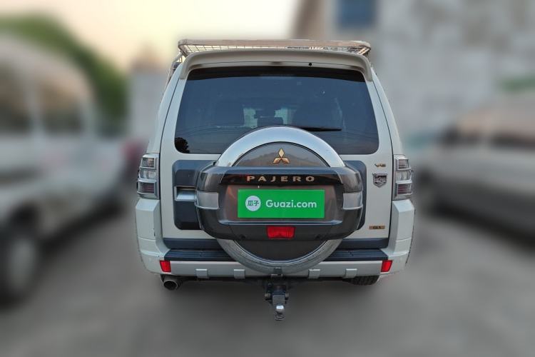 Used Mitsubishi Pajero 2019 3.0L Automatic Prestige Edition Rear