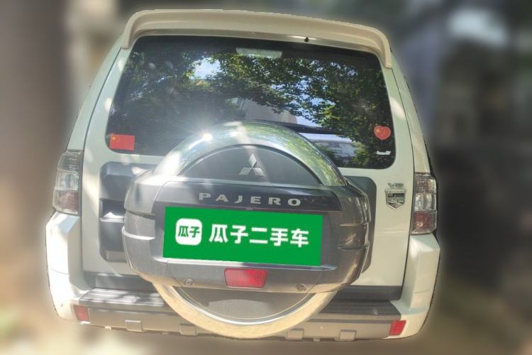 Used Mitsubishi Pajero 2019 3.0L Automatic Comfort Edition Rear