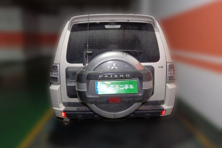 Used Mitsubishi Pajero 2019 3.0L Automatic Comfort Edition Rear